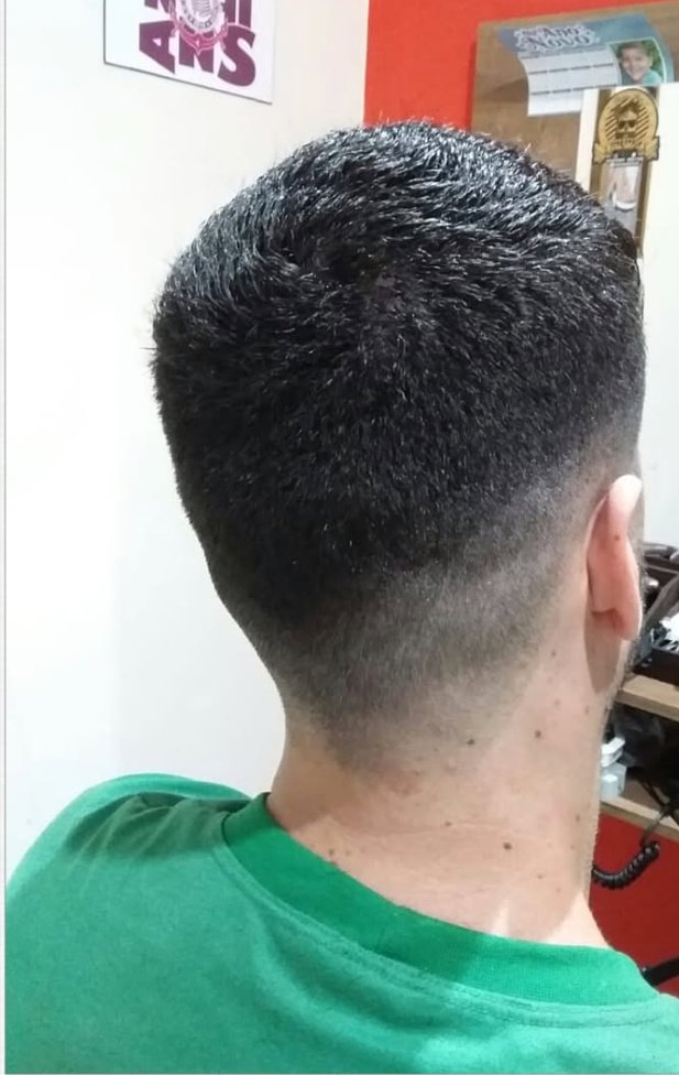 Acabamento de degradê visto pela nuca